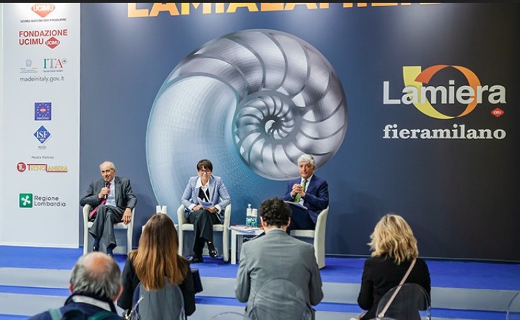 LAMIERA 2025: SIRI presenta la conferenza stampa: “La robotica oggi in Italia e nel mondo”